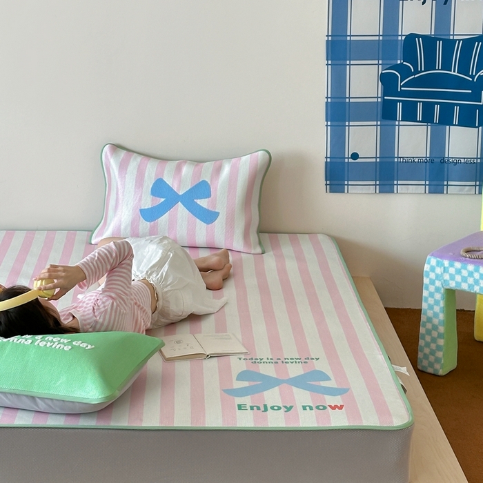 91家纺网 家纺一手货源 找家纺 （总）觅糖2025新款ins冰藤席毛巾绣凉席