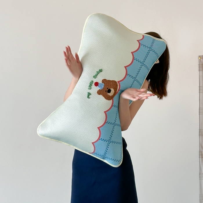 91家纺网 家纺一手货源 找家纺 觅糖2025新款ins冰藤席毛巾绣凉席 苹果小熊