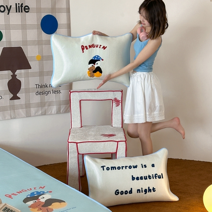 91家纺网 家纺一手货源 找家纺 觅糖2025新款ins冰藤席毛巾绣凉席 企鹅困噜