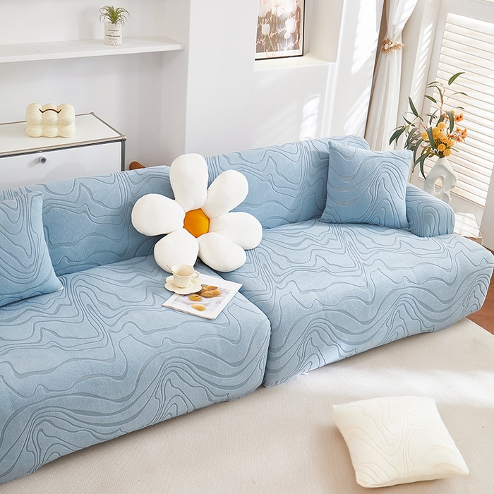 91家纺网 家纺一手货源 找家纺 丝绮鹿 2025新款雕花绒曲意直排松紧款沙发套 雕花绒曲意直排-淡蓝