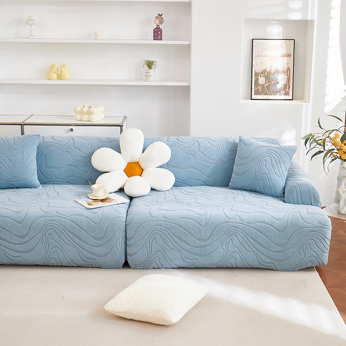 91家纺网 家纺一手货源 找家纺 丝绮鹿 2025新款雕花绒曲意直排松紧款沙发套 雕花绒曲意直排-淡蓝