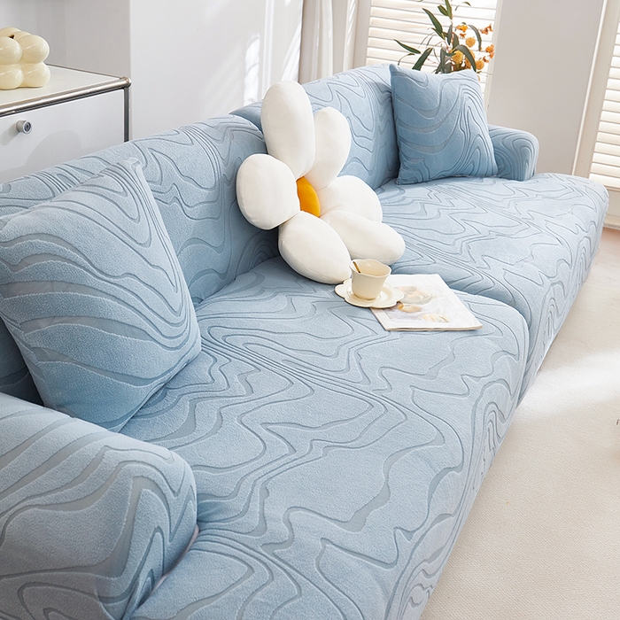 91家纺网 家纺一手货源 找家纺 丝绮鹿 2025新款雕花绒曲意直排松紧款沙发套 雕花绒曲意直排-淡蓝