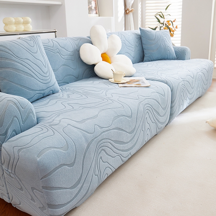 91家纺网 家纺一手货源 找家纺 丝绮鹿 2025新款雕花绒曲意直排松紧款沙发套 雕花绒曲意直排-淡蓝