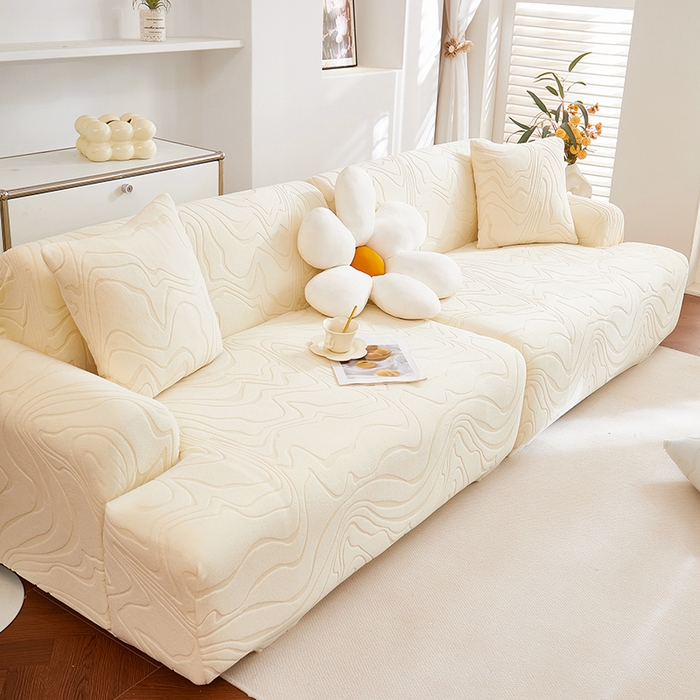 91家纺网 家纺一手货源 找家纺 丝绮鹿 2025新款雕花绒曲意直排松紧款沙发套 雕花绒曲意直排-米白