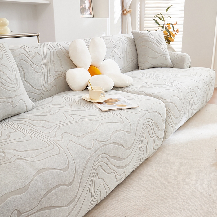 91家纺网 家纺一手货源 找家纺 丝绮鹿 2025新款雕花绒曲意直排松紧款沙发套 雕花绒曲意直排-浅灰