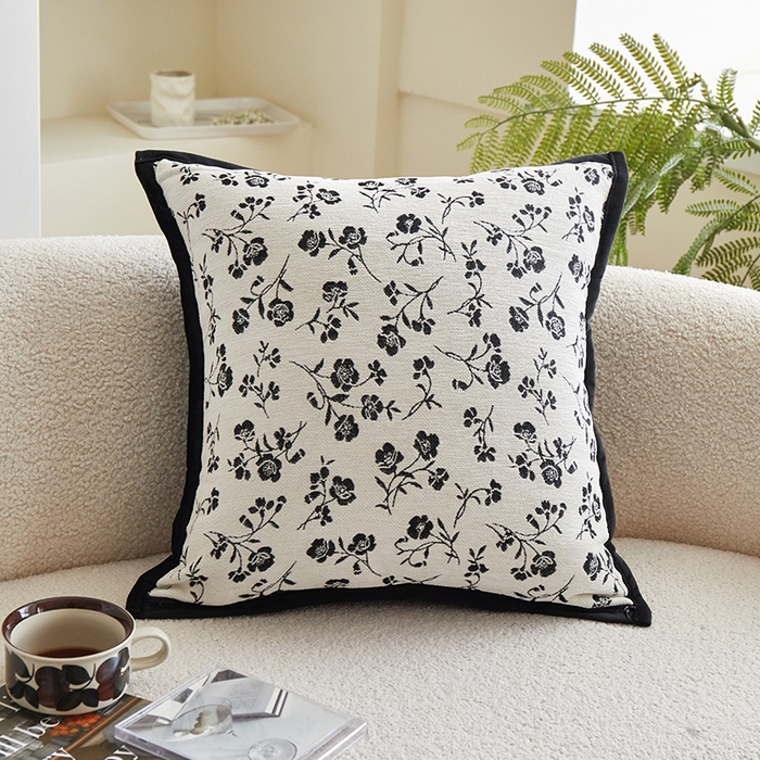 91家纺网 家纺一手货源 找家纺 乐坊 2025新款棉麻花式抱枕 黑玫瑰