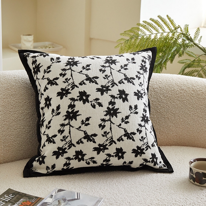 91家纺网 家纺一手货源 找家纺 乐坊 2025新款棉麻花式抱枕 小黑花