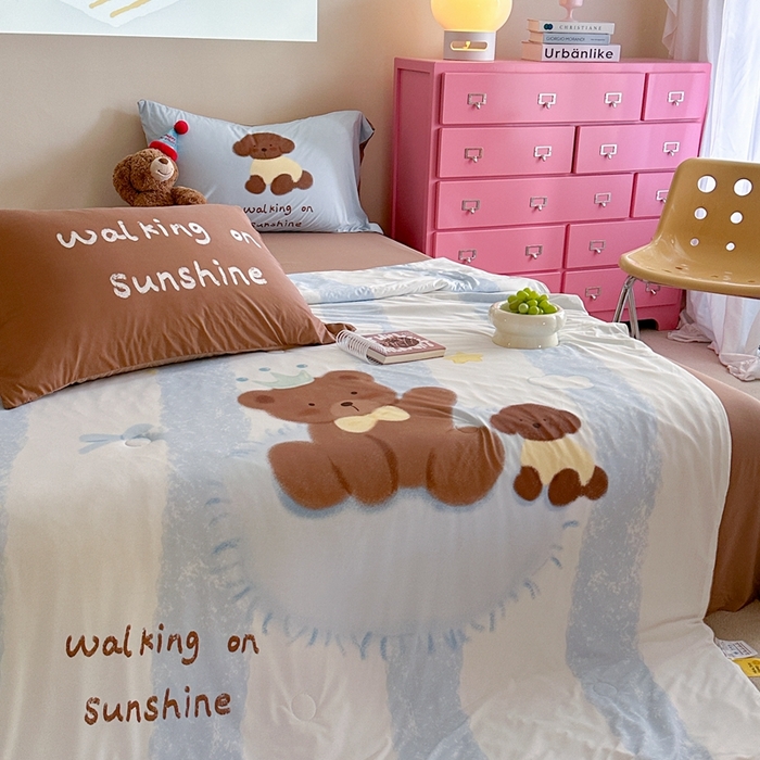 91家纺网 家纺一手货源 找家纺 觅糖2025卡通数码凉感夏被  巧克力熊