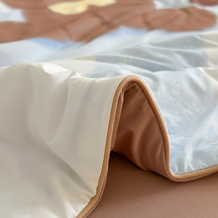 91家纺网 家纺一手货源 找家纺 觅糖2025卡通数码凉感夏被  巧克力熊