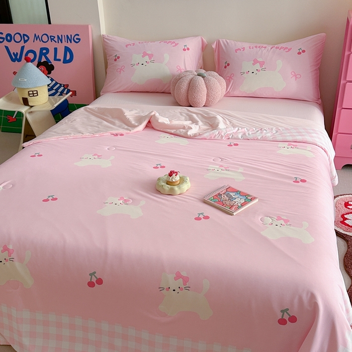 91家纺网 家纺一手货源 找家纺 觅糖2025卡通数码凉感夏被  樱桃猫