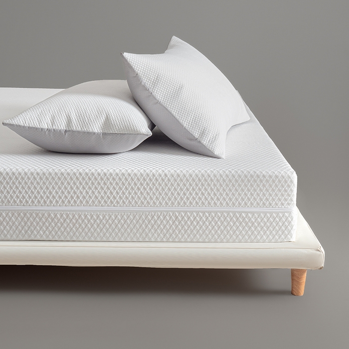 91家纺网 家纺一手货源 找家纺 （总）叠派家纺 2025新款字母压花六面全包单床笠 床笠单件