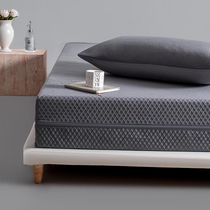 91家纺网 家纺一手货源 找家纺 叠派家纺 2025新款字母压花六面全包单床笠 床笠单件 灰色