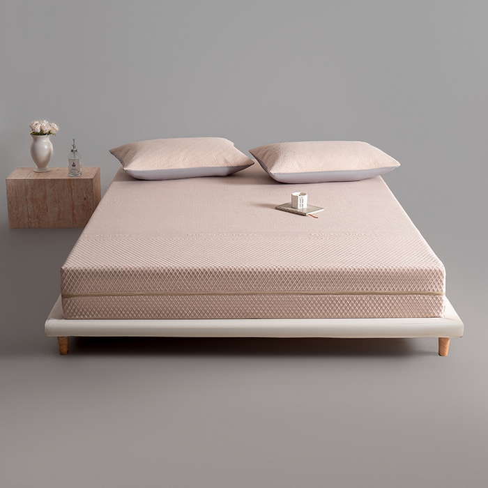 91家纺网 家纺一手货源 找家纺 叠派家纺 2025新款字母压花六面全包单床笠 床笠单件 卡其