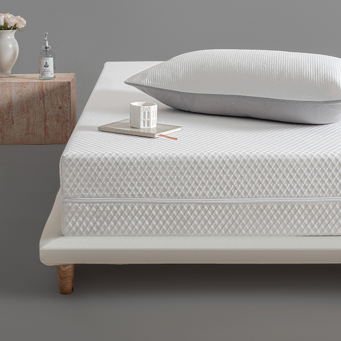 91家纺网 家纺一手货源 找家纺 叠派家纺 2025新款字母压花六面全包单床笠 床笠单件 白色