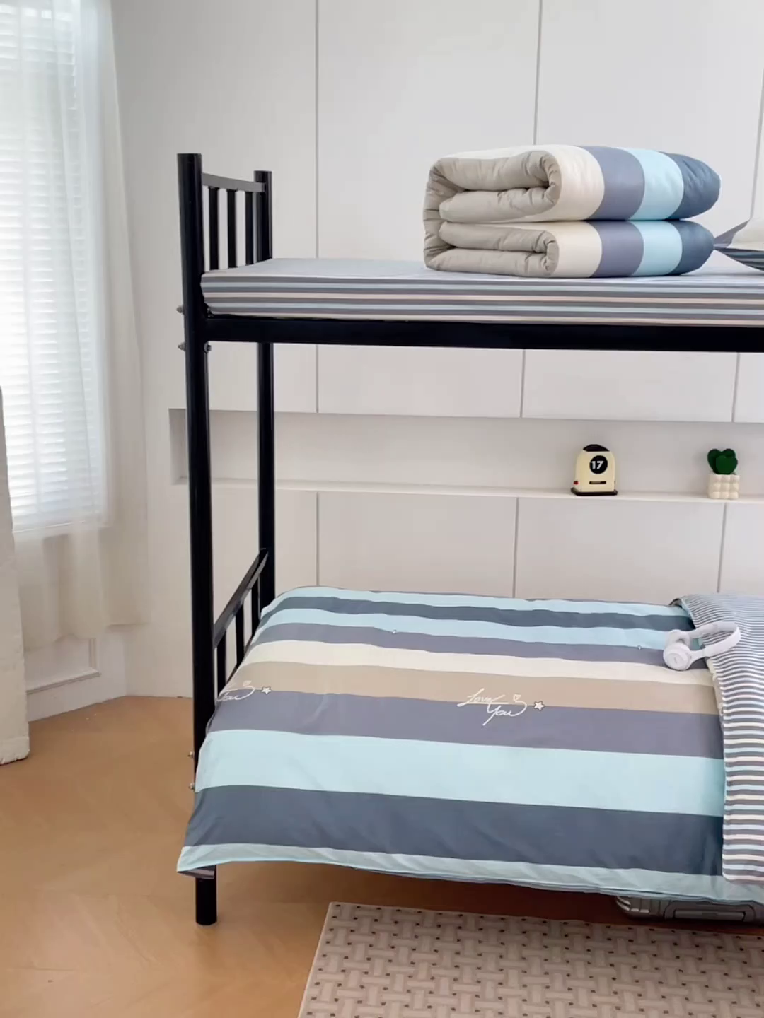 91家纺网 家纺一手货源 找家纺 锦润家纺2025新款全棉13372学生三件套纯棉宿舍六件套 布拉格