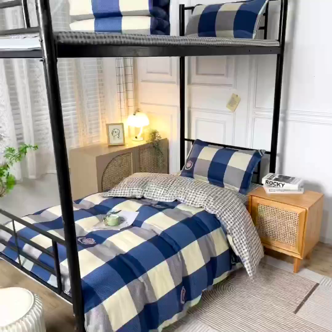 91家纺网 家纺一手货源 找家纺 锦润家纺 2025新款12868床笠床垫套全棉印花学生三件套六件套多件套蓝大格