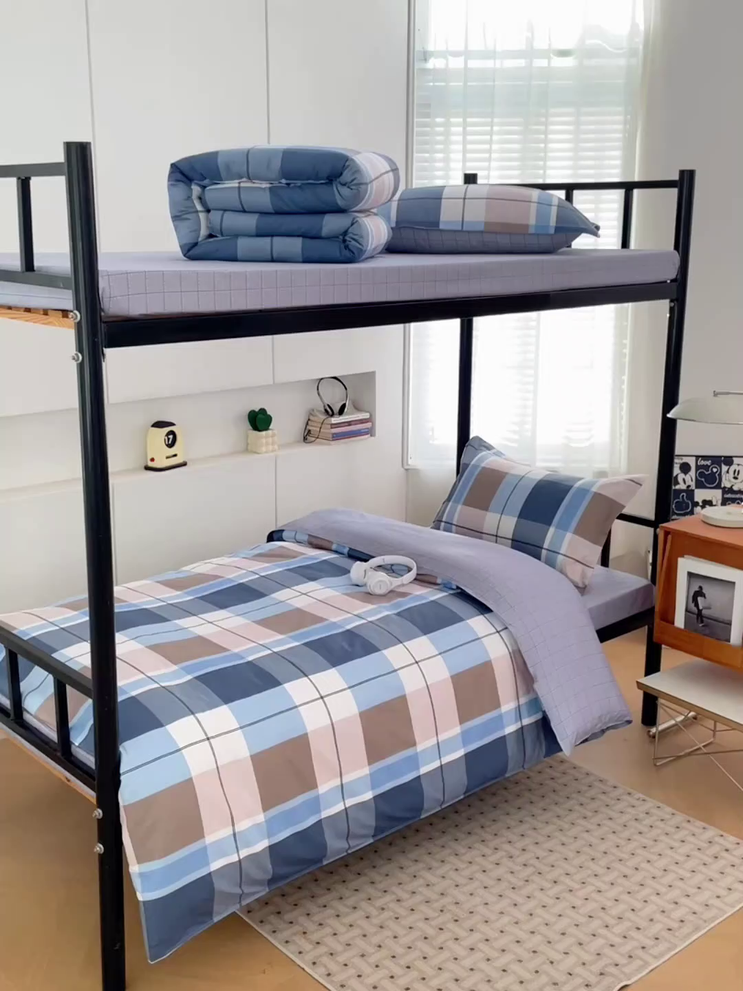 91家纺网 家纺一手货源 找家纺 锦润家纺2025新款全棉13372学生三件套纯棉宿舍六件套 匆匆那年