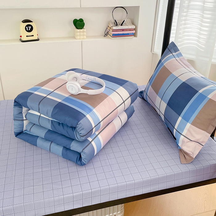 91家纺网 家纺一手货源 找家纺 锦润家纺2025新款全棉13372学生三件套纯棉宿舍六件套 匆匆那年