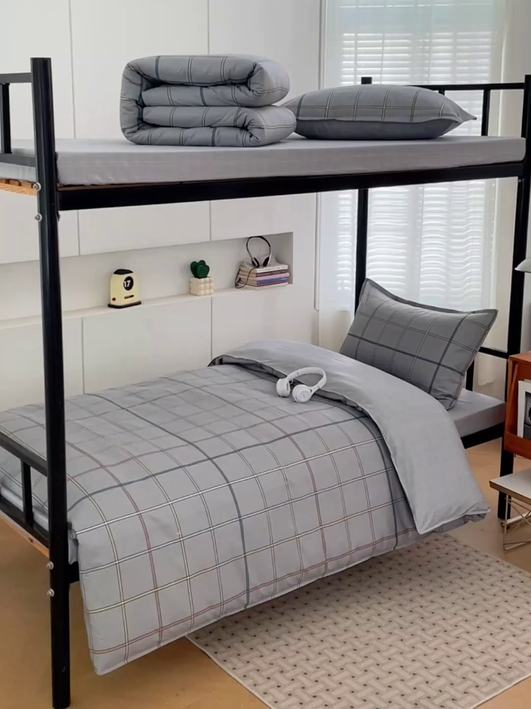 91家纺网 家纺一手货源 找家纺 锦润家纺2025新款全棉13372学生三件套纯棉宿舍六件套 罗马-灰