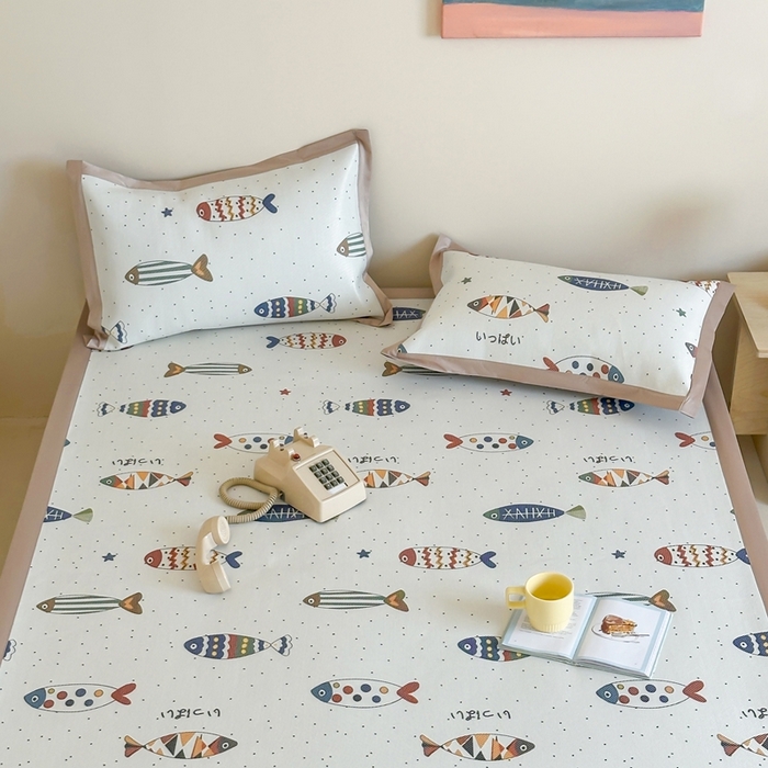 91家纺网 家纺一手货源 找家纺 觅糖家纺 2025春夏新款A类抗菌养生冰藤凉席席子 fish小鱼