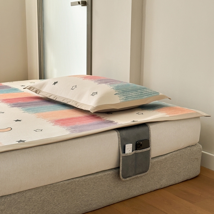 91家纺网 家纺一手货源 找家纺 觅糖家纺 2025春夏新款A类抗菌养生冰藤凉席席子 缤纷夏日