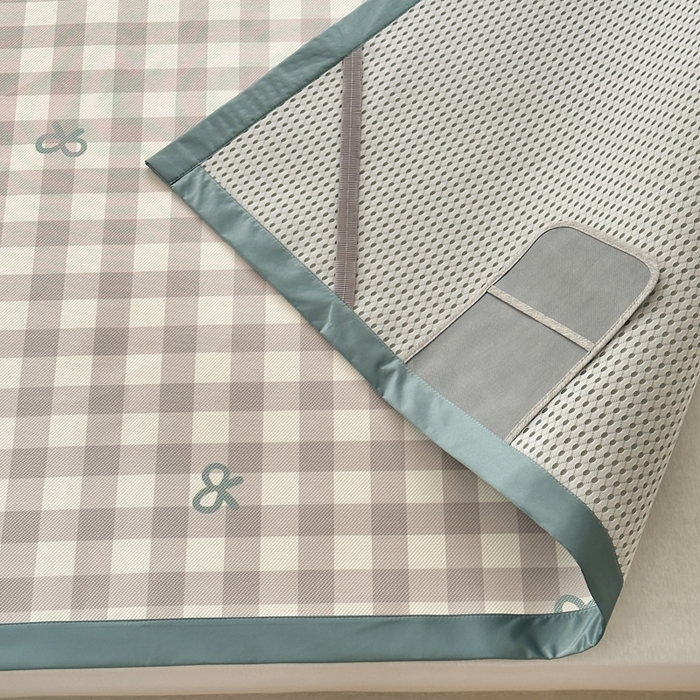 91家纺网 家纺一手货源 找家纺 觅糖家纺 2025春夏新款A类抗菌养生冰藤凉席席子 灰格蝴蝶结