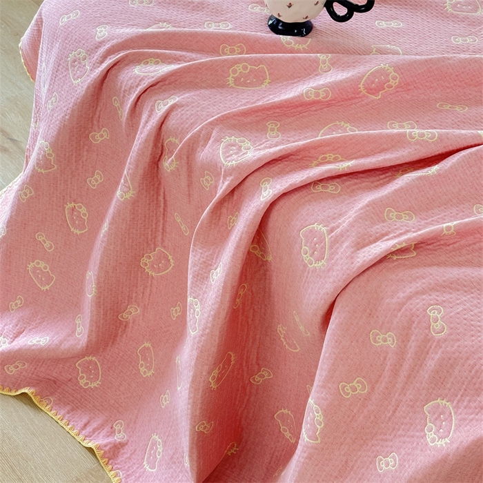 91家纺网 家纺一手货源 找家纺 嘉汀兰家居 2025新款全棉纯棉纱布提花盖毯KT猫-粉