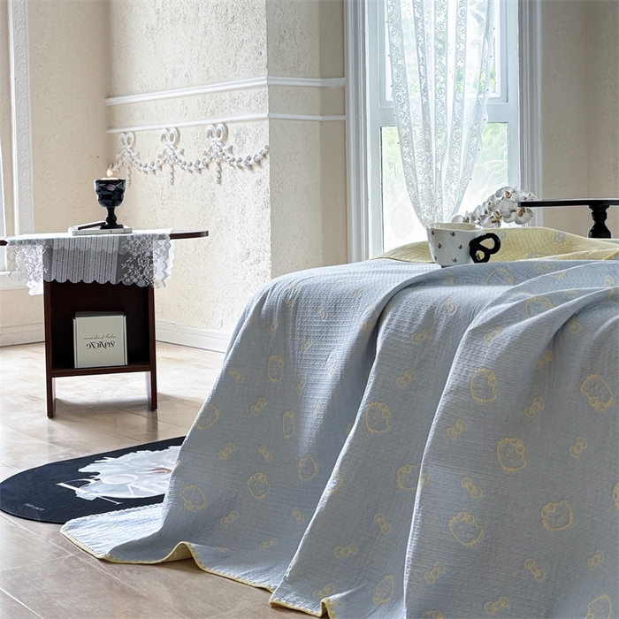 91家纺网 家纺一手货源 找家纺 嘉汀兰家居 2025新款全棉纯棉纱布提花盖毯KT猫-蓝