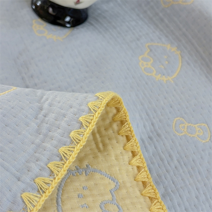 91家纺网 家纺一手货源 找家纺 嘉汀兰家居 2025新款全棉纯棉纱布提花盖毯KT猫-蓝