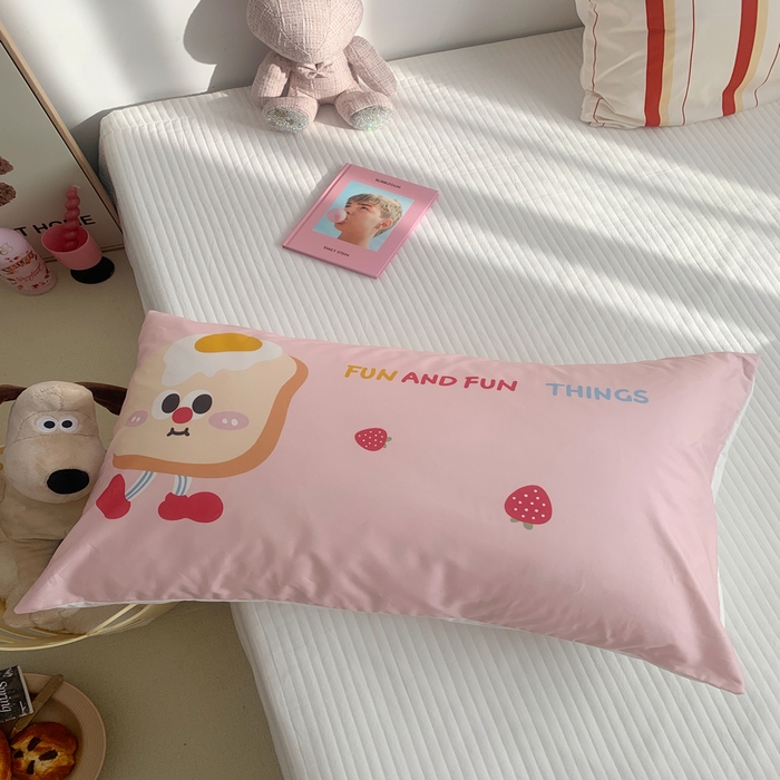 91家纺网 家纺一手货源 找家纺 柚可家居 2024新款数码定版全棉单枕套系列-ele象+草莓吐司 草莓