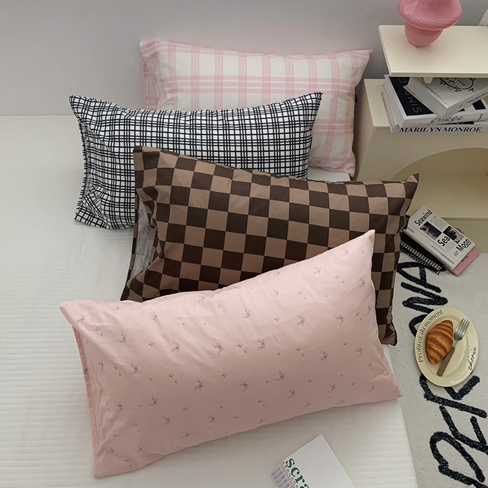 91家纺网 家纺一手货源 找家纺 柚可家居 2024新款40支全棉活性印染格子纯棉单枕套 黑格子单枕套
