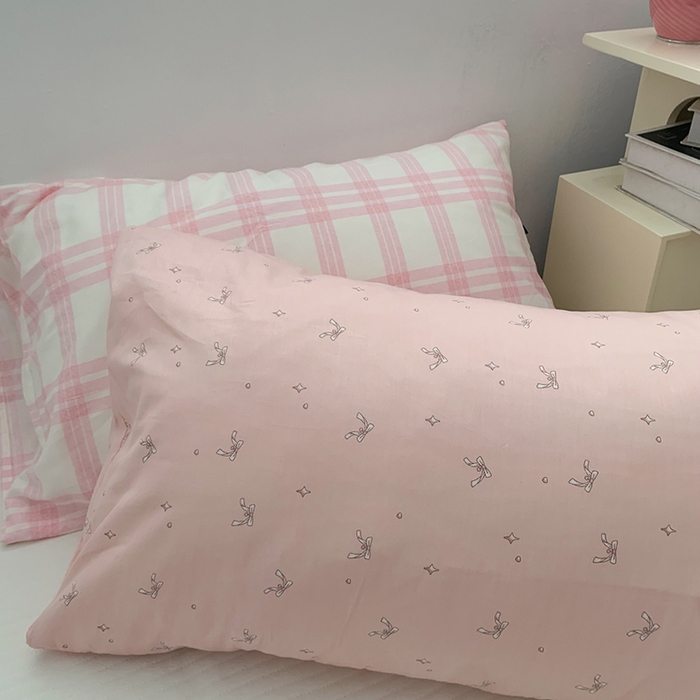 91家纺网 家纺一手货源 找家纺 柚可家居 2024新款40支全棉活性印染格子纯棉单枕套 黑格子单枕套