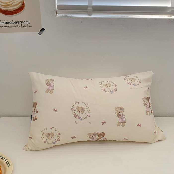 91家纺网 家纺一手货源 找家纺 柚可家居 2024新款活性印花小熊系列单枕套 小熊花花