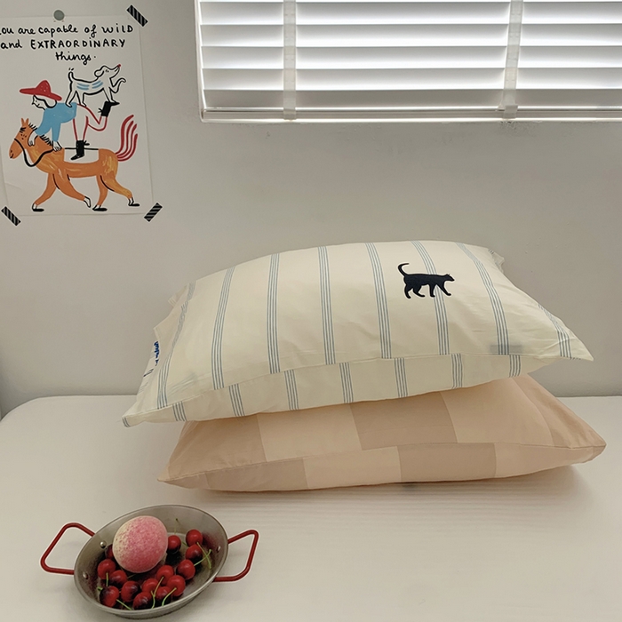 91家纺网 家纺一手货源 找家纺 柚可家居 2024新款活性印花ins多巴胺单枕套2 夜猫