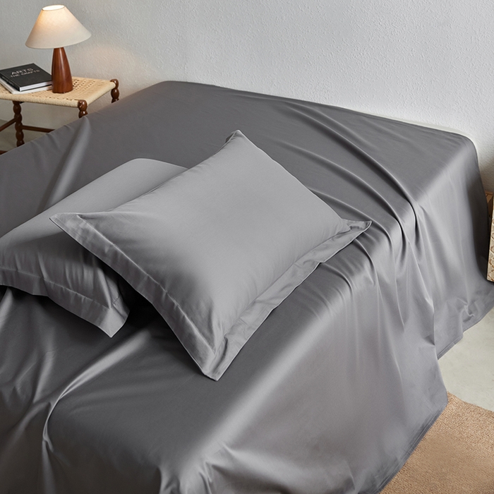 91家纺网 家纺一手货源 找家纺 轩和家居 2025新款50S贡缎长绒棉纯棉单枕套单品枕套枕套单件 梦境灰