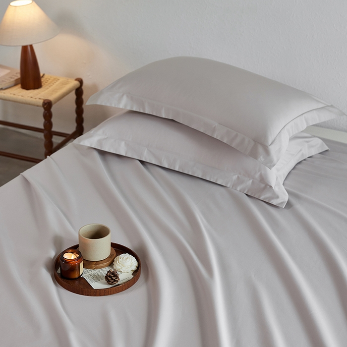 91家纺网 家纺一手货源 找家纺 轩和家居 2025新款50S贡缎长绒棉纯棉单枕套单品枕套枕套单件 迷雾灰