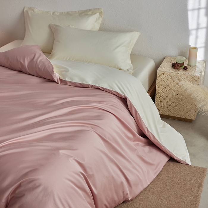 91家纺网 家纺一手货源 找家纺 轩和家居 2025新款50S贡缎长绒棉纯棉单被套单品被套被套单件 复古粉+奶芋黄