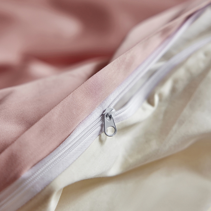 91家纺网 家纺一手货源 找家纺 轩和家居 2025新款50S贡缎长绒棉纯棉单被套单品被套被套单件 复古粉+奶芋黄