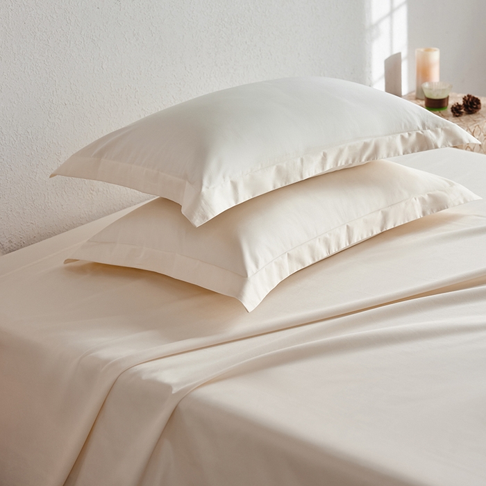 91家纺网 家纺一手货源 找家纺 轩和家居 2025新款50S贡缎长绒棉纯棉单枕套单品枕套枕套单件 奶芋黄