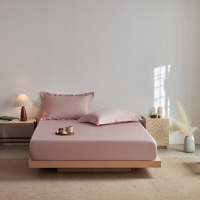 91家纺网 家纺一手货源 找家纺 轩和家居 2025新款50S贡缎长绒棉纯棉单床笠单品床笠床笠单件 复古粉