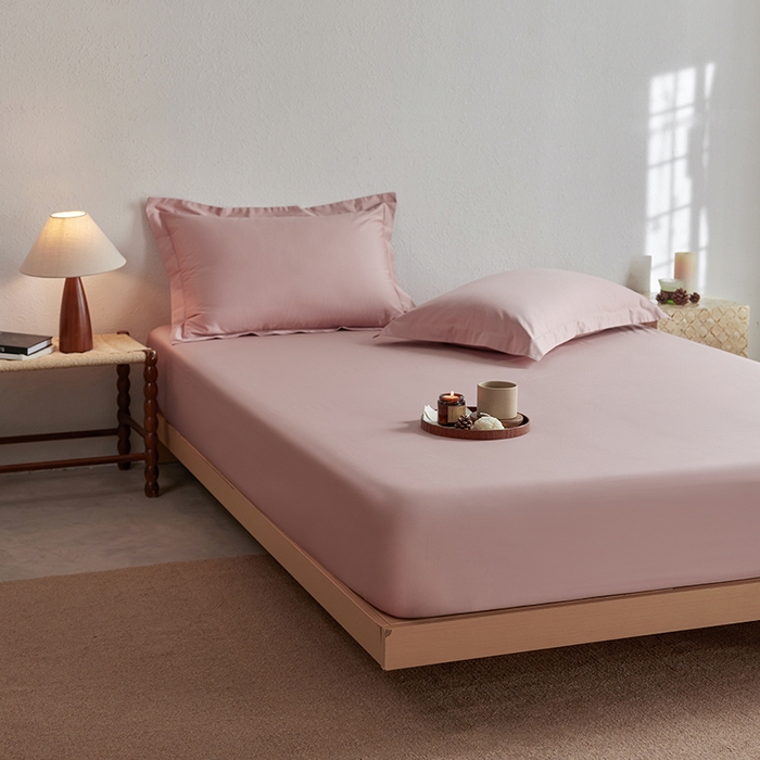 91家纺网 家纺一手货源 找家纺 轩和家居 2025新款50S贡缎长绒棉纯棉单床笠单品床笠床笠单件 复古粉