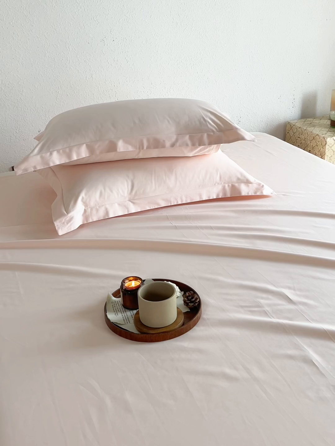 91家纺网 家纺一手货源 找家纺 轩和家居 2025新款50S贡缎长绒棉纯棉单床单单品床单床单单件 夏恋粉