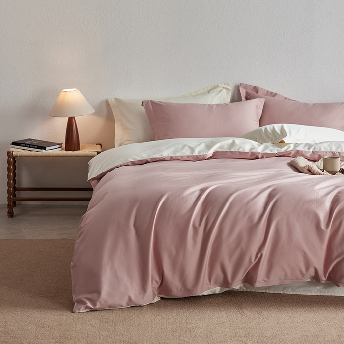 91家纺网 家纺一手货源 找家纺 轩和家居 2025新款50S贡缎长绒棉纯棉四件套 复古粉+奶芋黄