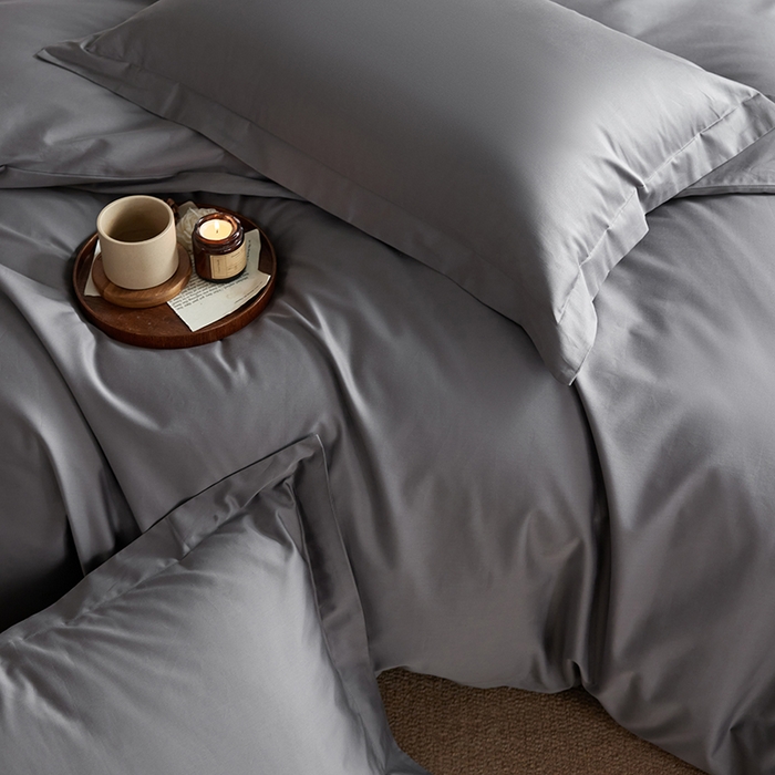 91家纺网 家纺一手货源 找家纺 轩和家居 2025新款50S贡缎长绒棉纯棉四件套 梦境灰