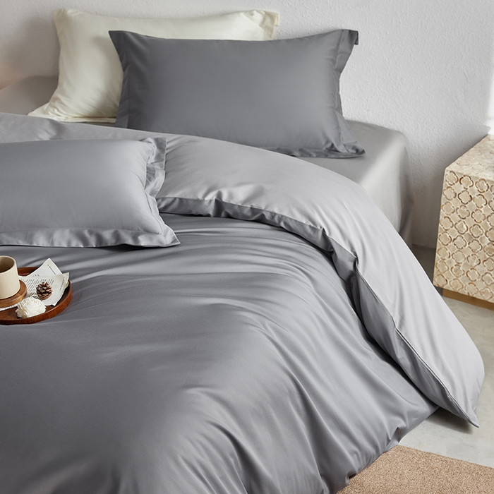 91家纺网 家纺一手货源 找家纺 轩和家居 2025新款50S贡缎长绒棉纯棉四件套 梦境灰+雅士灰