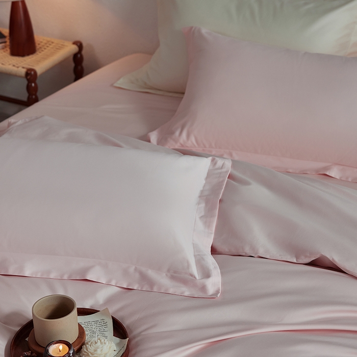 91家纺网 家纺一手货源 找家纺 轩和家居 2025新款50S贡缎长绒棉纯棉四件套 夏恋粉