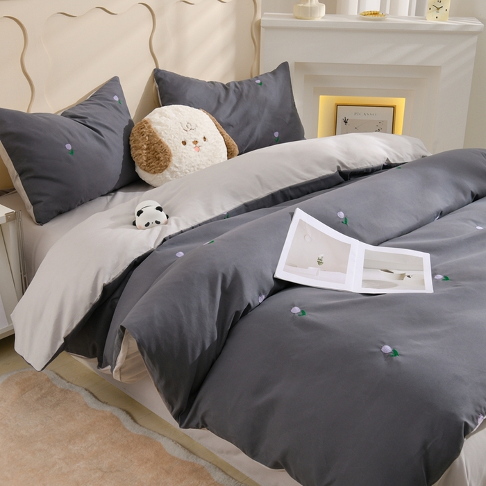 91家纺网 家纺一手货源 找家纺 推推家纺 2025新款刺绣水洗棉小清新四件套 郁金香-深灰+浅灰