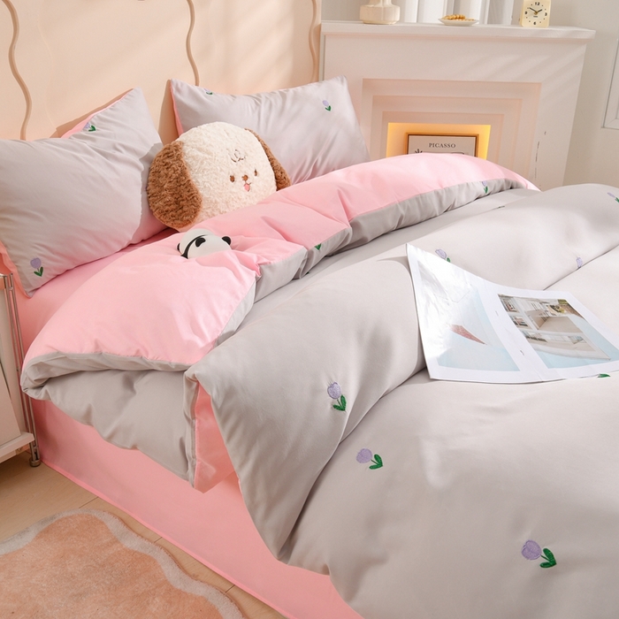 91家纺网 家纺一手货源 找家纺 推推家纺 2025新款刺绣水洗棉小清新四件套 郁金香-浅灰+浅玉