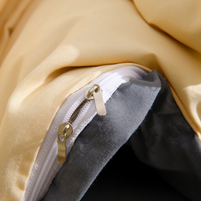 91家纺网 家纺一手货源 找家纺 推推家纺 2025新款刺绣水洗棉小清新四件套 熊头-米驼+深灰