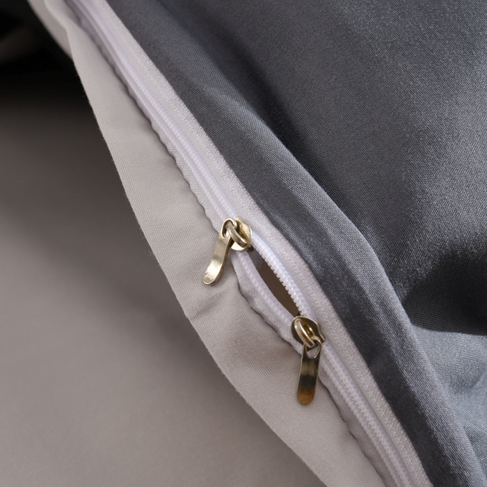 91家纺网 家纺一手货源 找家纺 推推家纺 2025新款刺绣水洗棉小清新四件套 熊头-深灰+浅灰